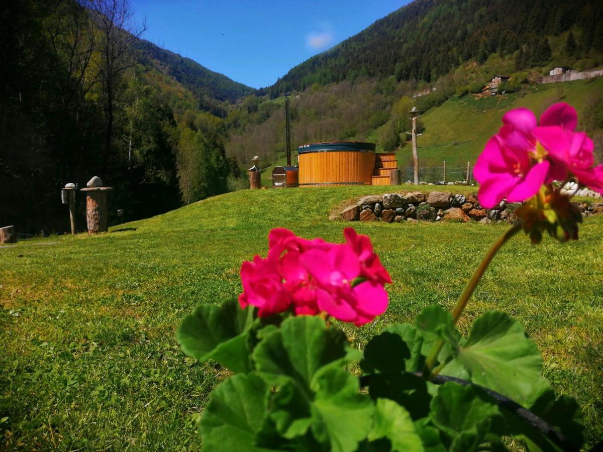 Chalet Cuore Selvatico Monno Exterior photo